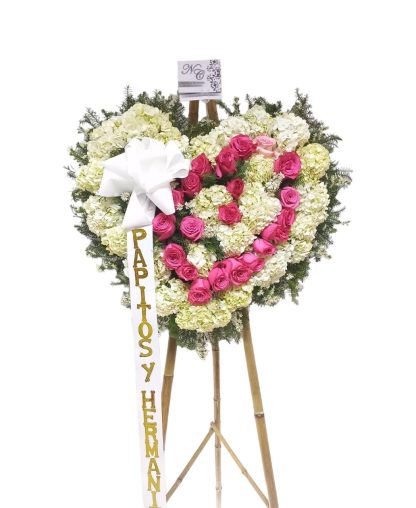 Corazón en hortensias -fúnebres en Cali
